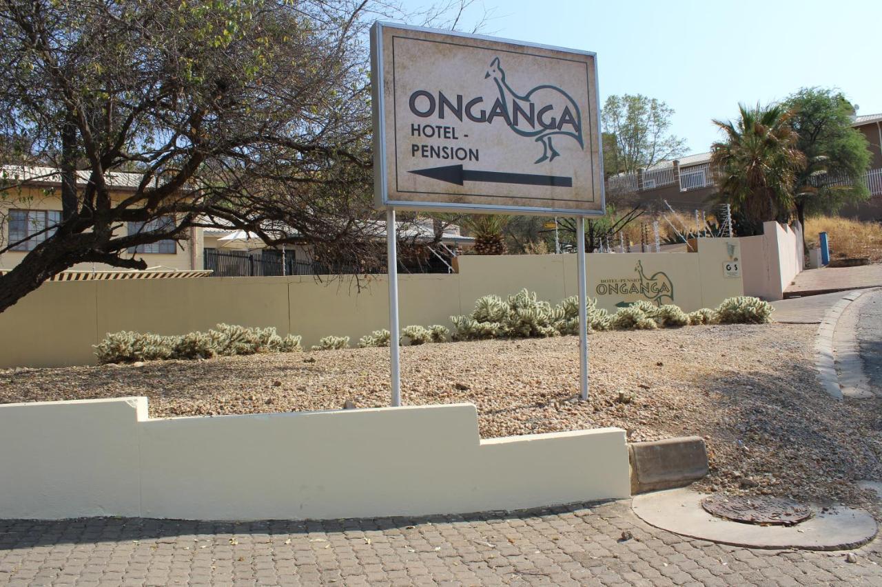 Onganga Hotel Pension Windhoek Esterno foto