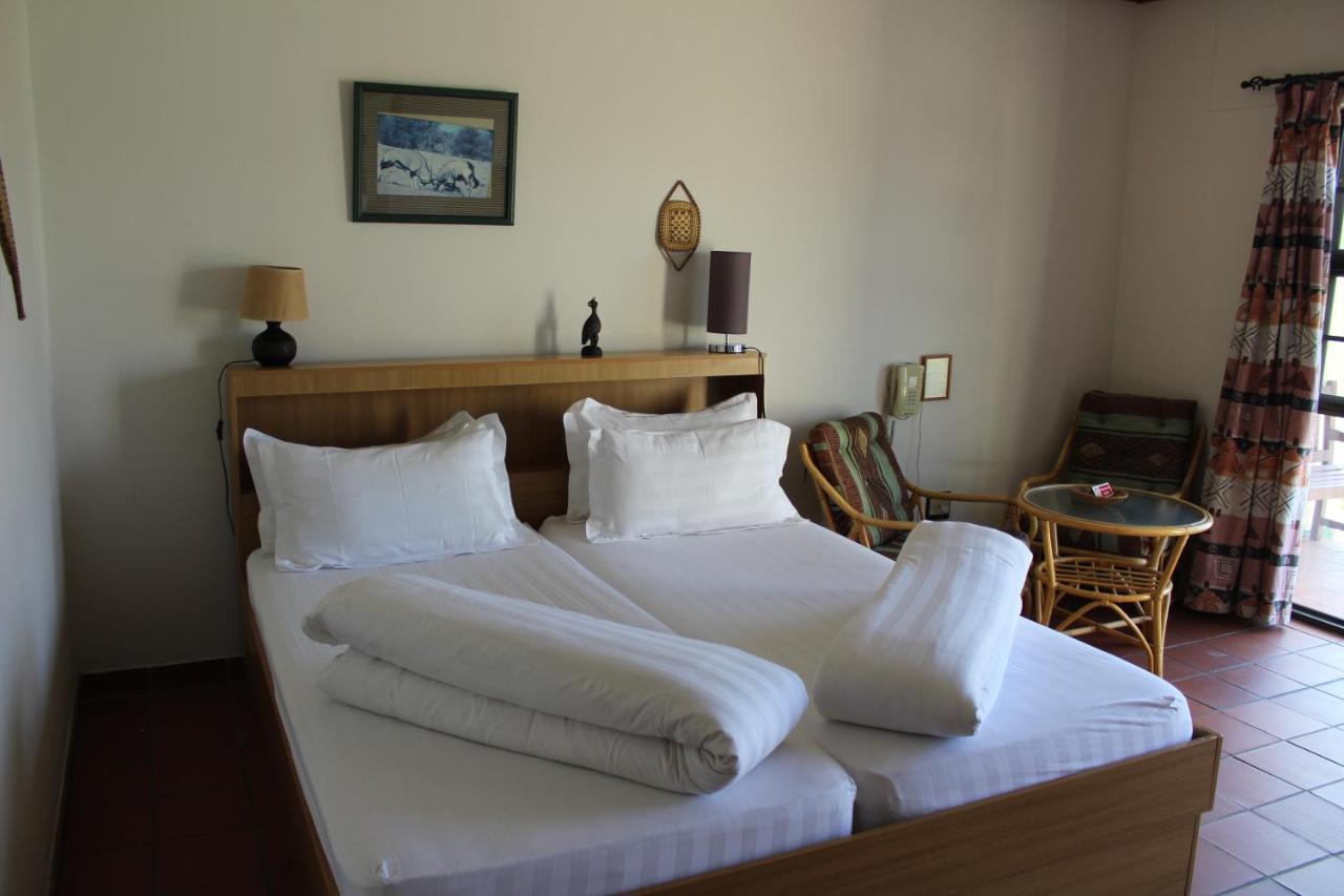 Onganga Hotel Pension Windhoek Esterno foto