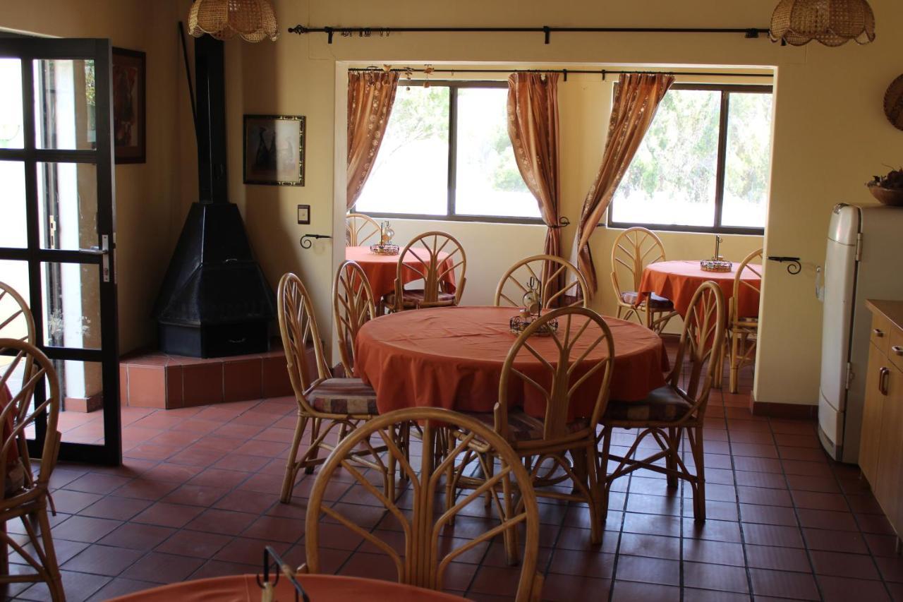 Onganga Hotel Pension Windhoek Esterno foto